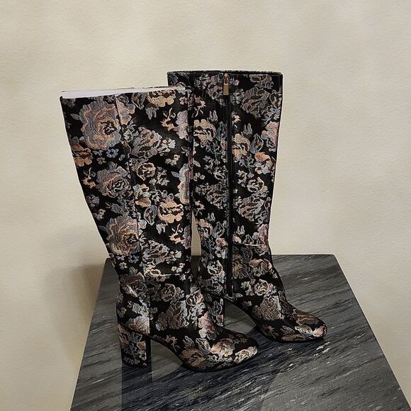 BRAND NEW WOMEN'S KENNETH COLE REACTION TIME TO STEP KNEE HIGH BOOT - Picture 5 of 16